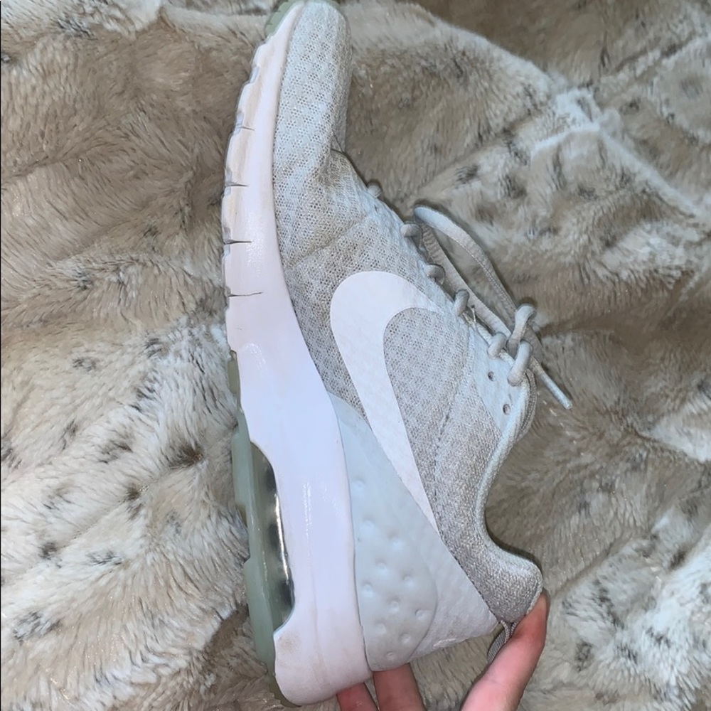 Nike Air gray sneakers - Picture 2 of 3